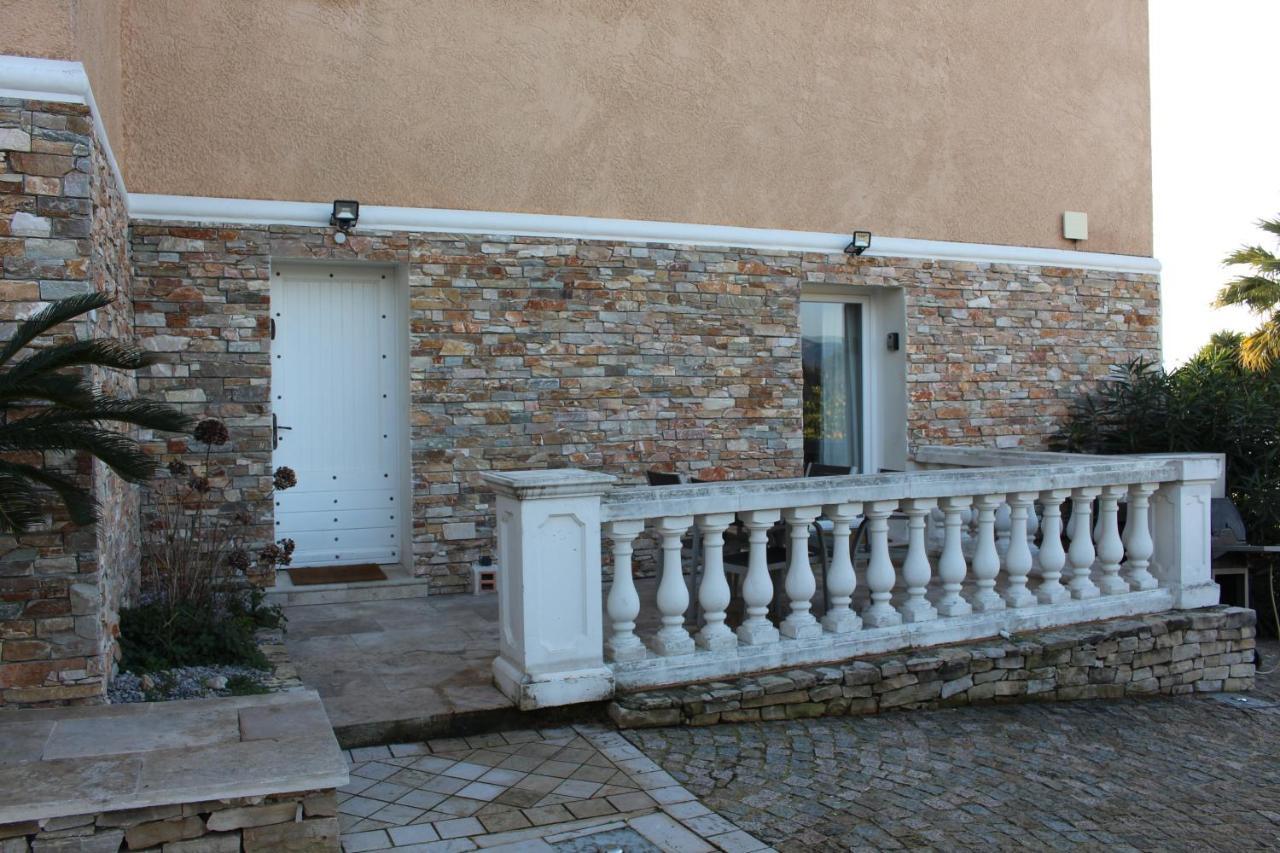 Residence Les Jardins De Lea Ла-Сейн-сюр-Мер Екстер'єр фото
